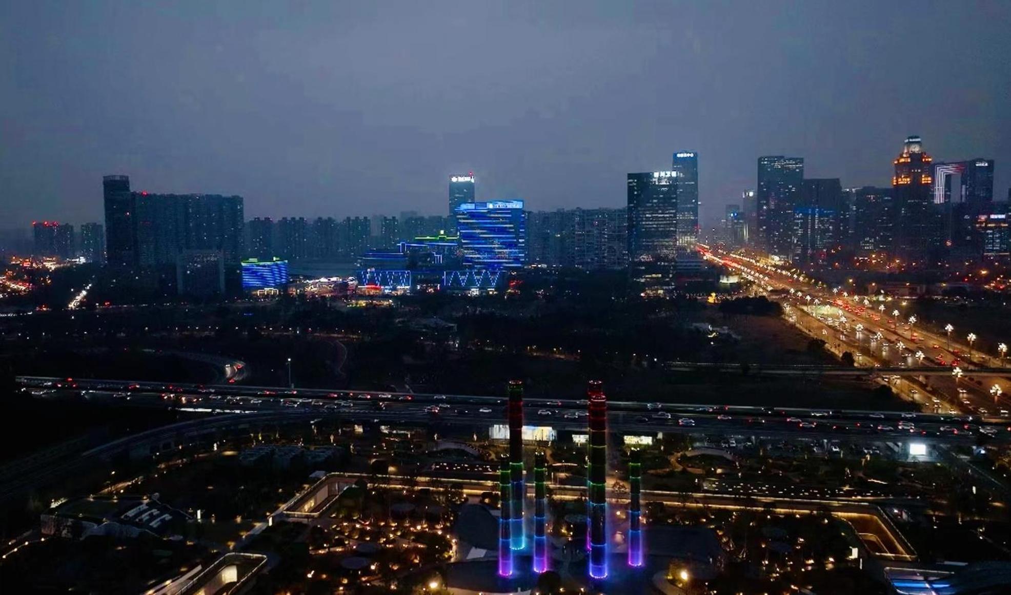 Intercontinental Century City Чънду Екстериор снимка